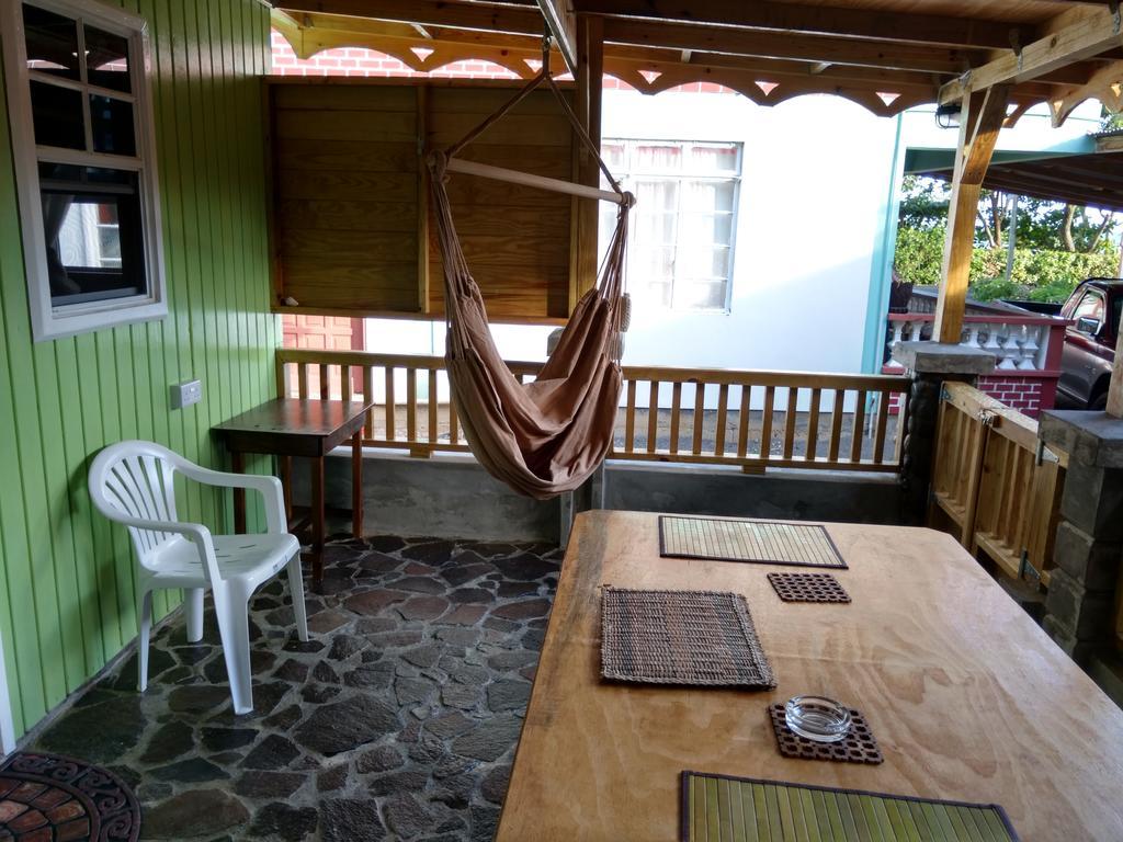 Mainroad Suite Calibishie Dış mekan fotoğraf