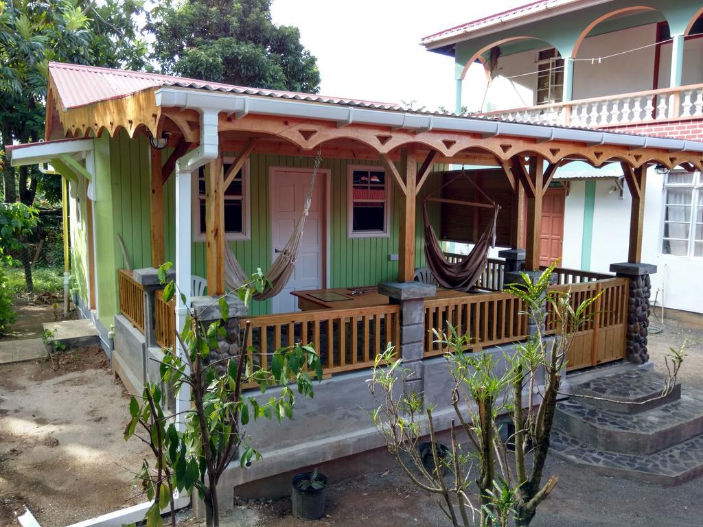 Mainroad Suite Calibishie Dış mekan fotoğraf