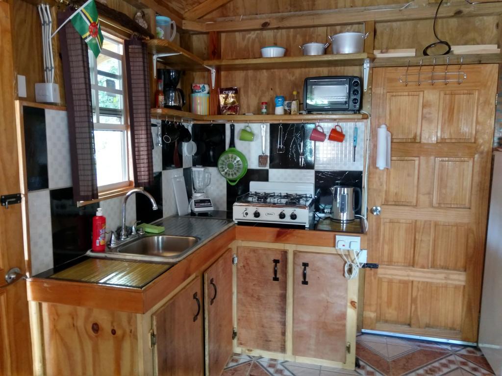 Mainroad Suite Calibishie Dış mekan fotoğraf