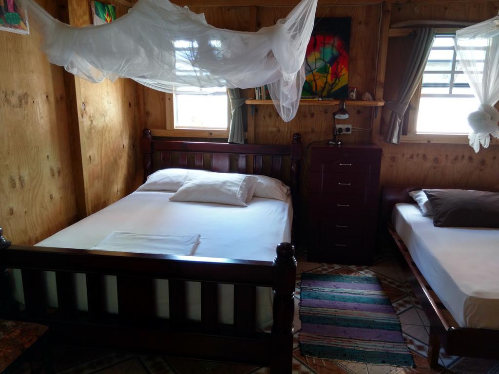 Mainroad Suite Calibishie Dış mekan fotoğraf